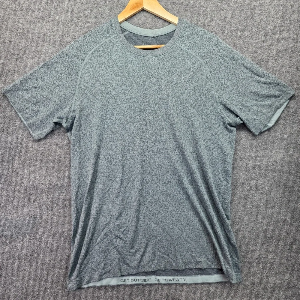 Lululemon Men's Short Sleeve Athletic T-Shirt Heathered‎
